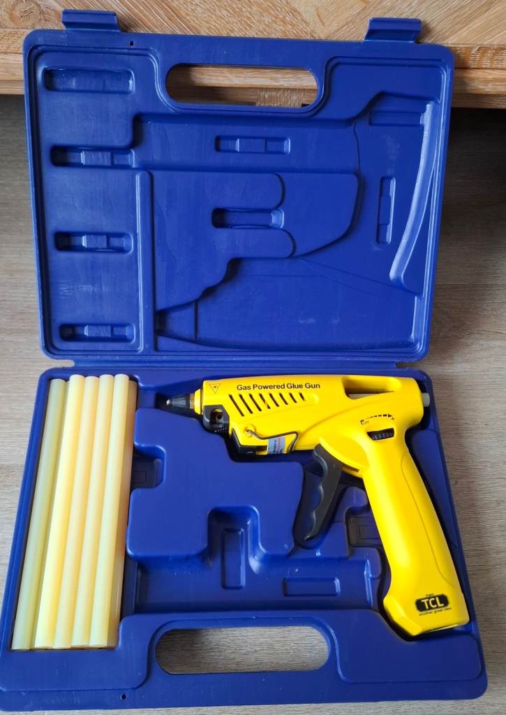 TCL gas powered glue gun