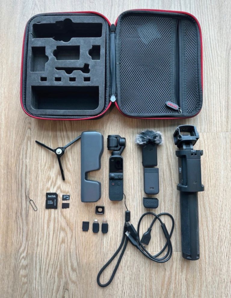 DJI Osmo Pocket 2 Creator Combo + Extension Rod + SD Card