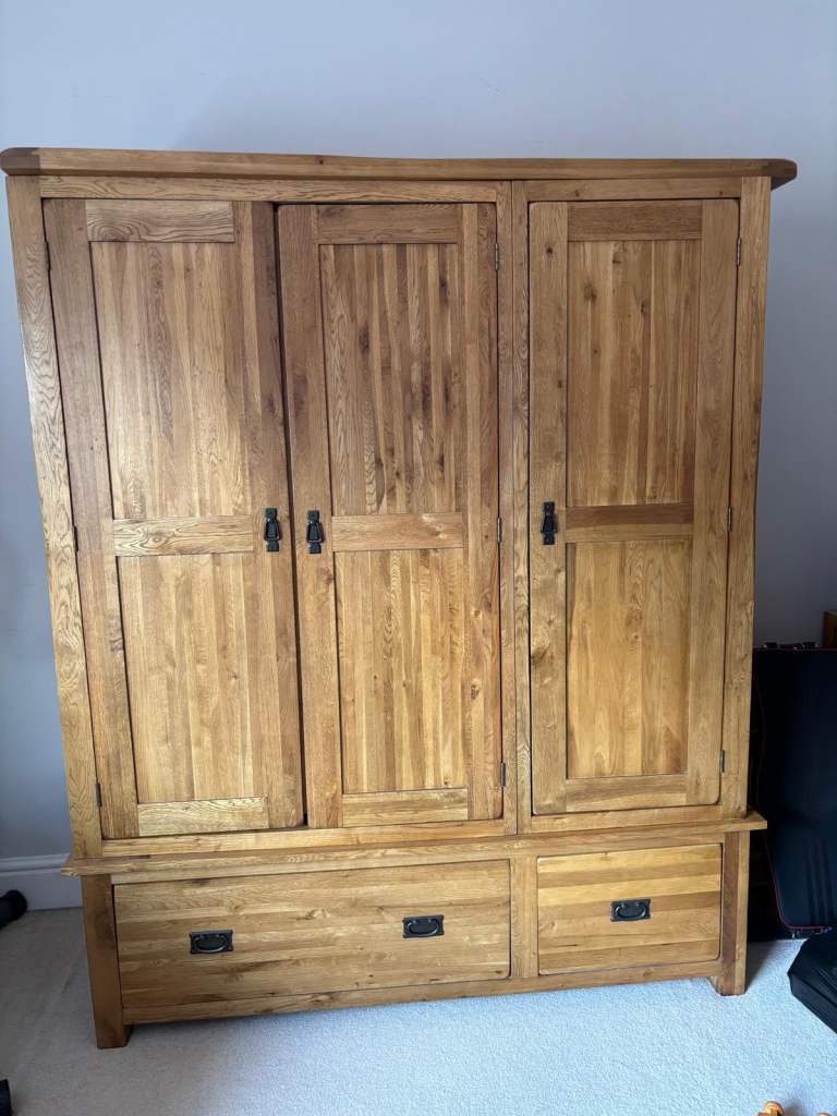 Full Solid Oak Bedroom set 