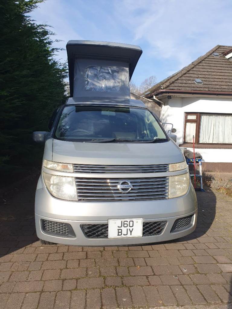 Nissan Elgrand Camper