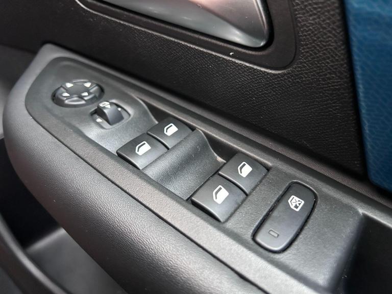 2022 Citroen e-C4 50kWh C-Series Edition Auto 5dr (7.4kW Charger) HATCHBACK Electric Automatic