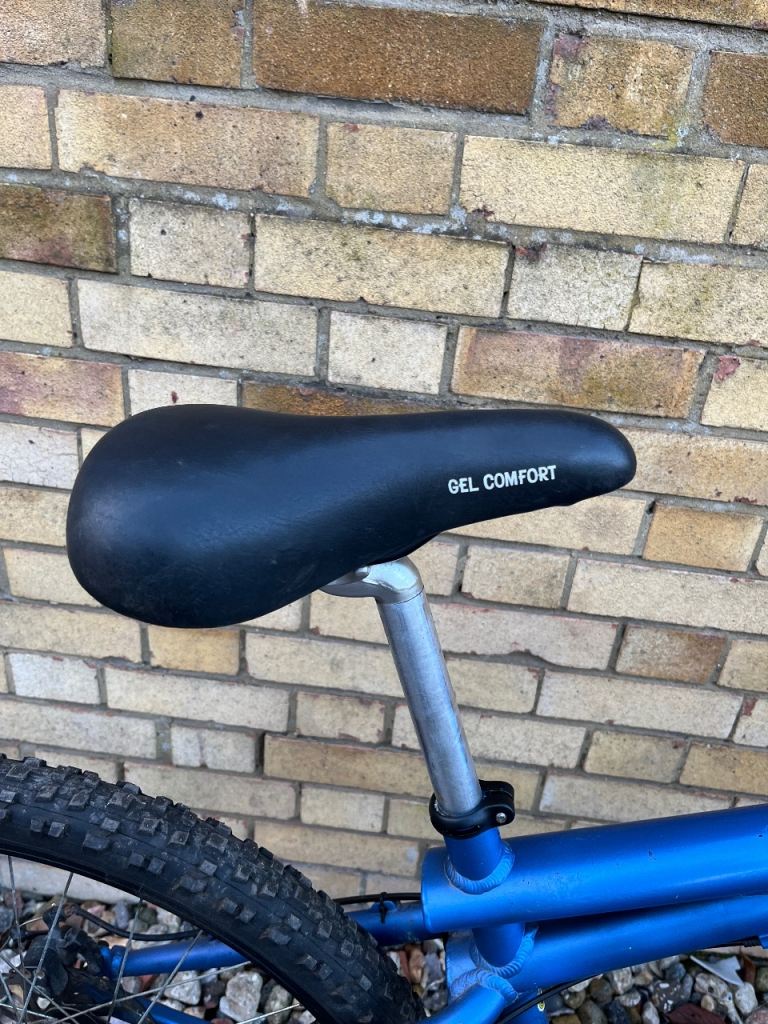 GT Chucker Medium Mountain Bike *FULLY SERVICED* New Tyres Disc Brakes