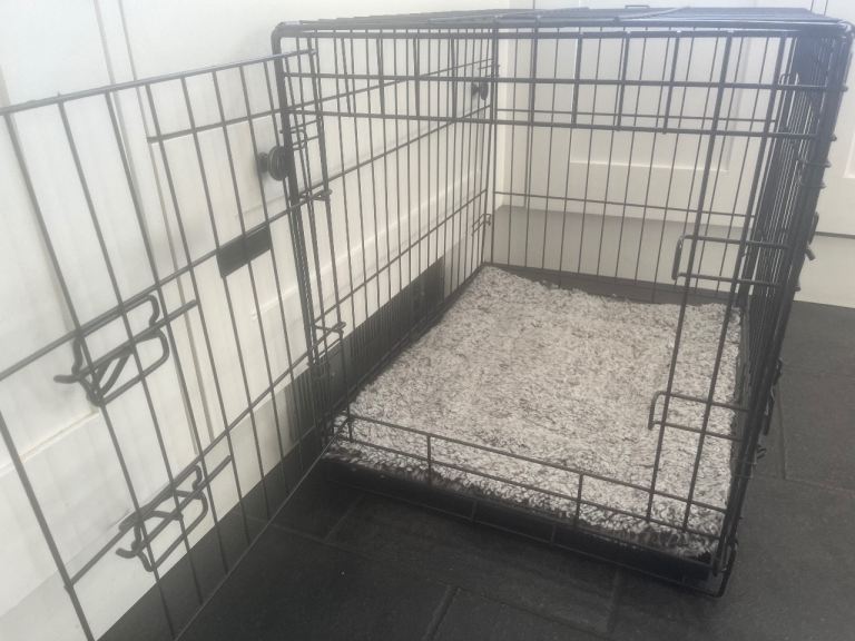 Ellie-Bo small dog crate