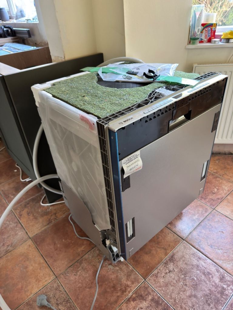 Bosch Series 4 Integrated Dishwasher 