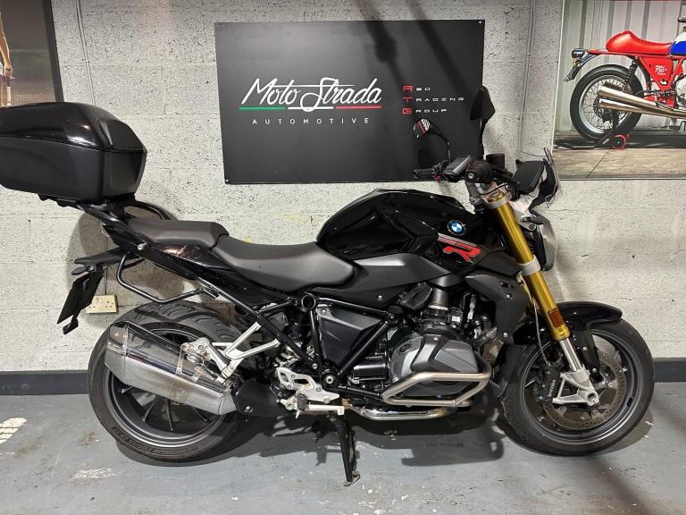 BMW R 1250 R SE, 2021 Full BMW service History