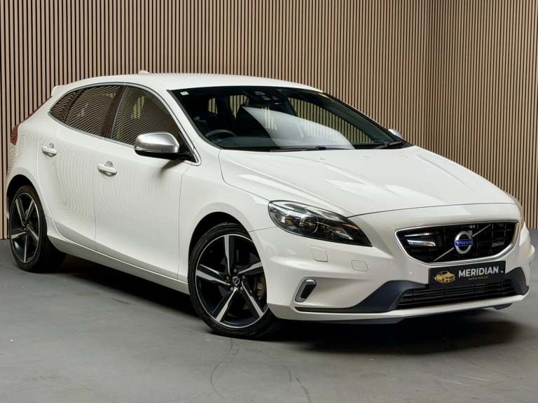2014 Volvo V40 2.0 T5 R-Design Hatchback 5dr Petrol Geartronic (213 ps) Hatchback Petrol Automatic