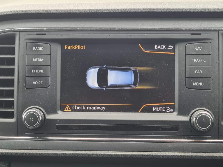 2015 SEAT Leon 1.8 TSI FR Sport Tourer Euro 6 (s/s) 5dr ESTATE Petrol Manual