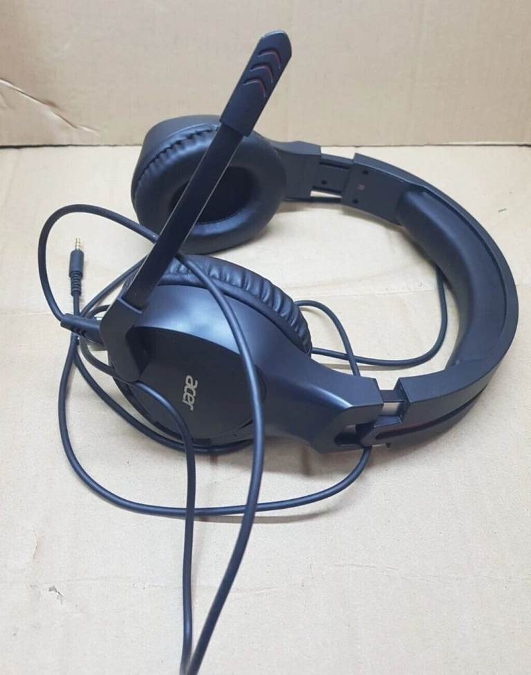 Acer NHW820 Nitro Gaming Headset, Omni-directional Microphone/Noise Cancellation