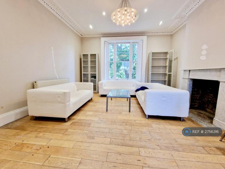 4 bedroom flat in Belsize Road, London, NW6 (4 bed) (#2756316)