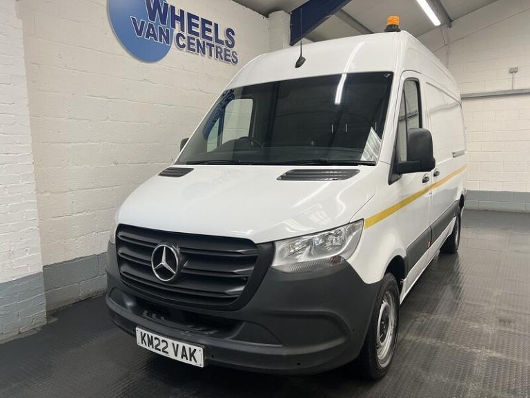 2022 Mercedes-Benz Sprinter 2.0 315 CDI Progressive Panel Van 5dr Diesel Manual RWD L2 H2 Euro 6 ...