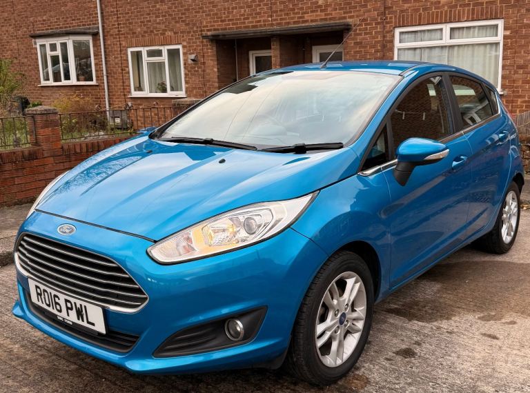 Ford, FIESTA, Hatchback, 2016, 1242 (cc), 5 doors