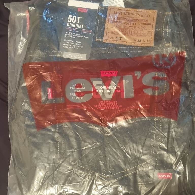 Levi's 501 Original Jeans W38 L32 – Brand New with Tags