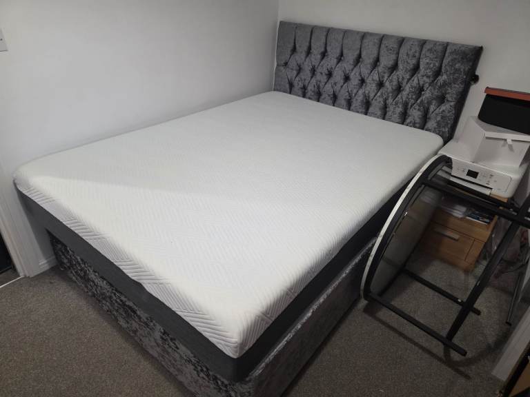 Brand new double bed and matress 