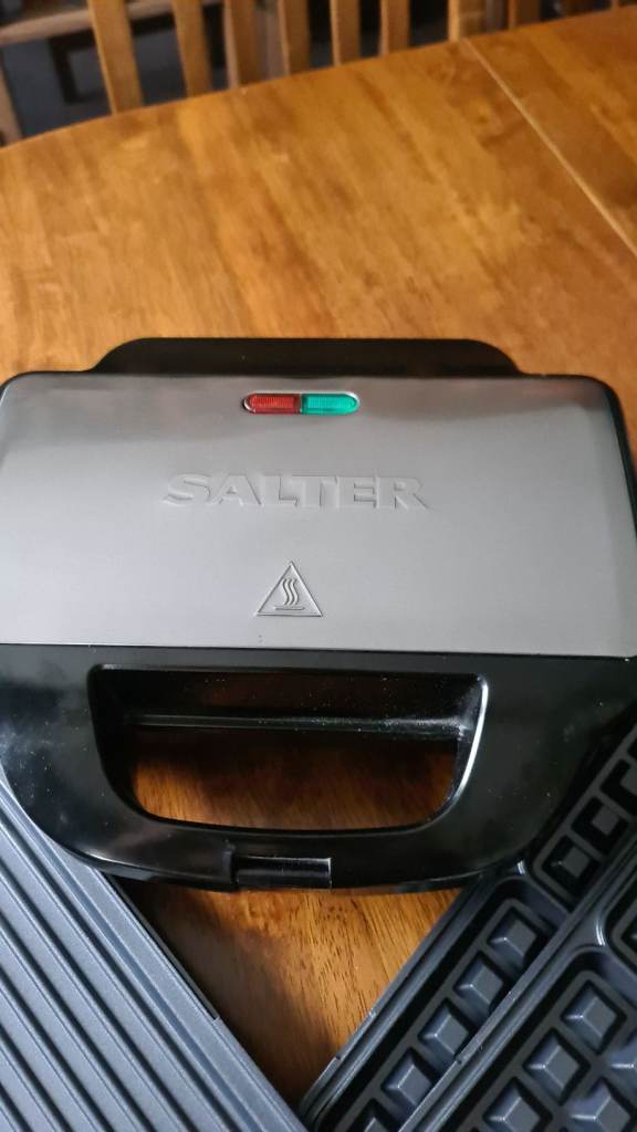 SALTER 3-IN-1 SNACK MAKER
