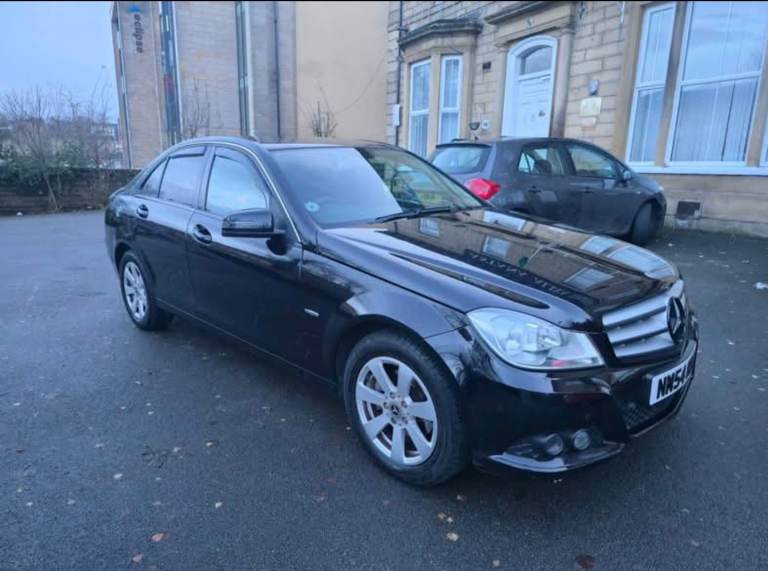 Mercedes-Benz, C CLASS, Saloon, 2011, Auto Semi-Auto, 2143 (cc), 4 doors