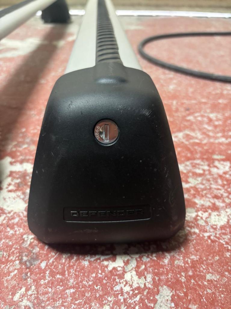 Land Rover Defender roof bars