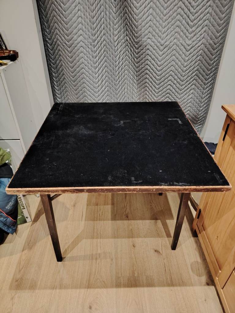 Beautiful Vintage folding wooden card games playing table black felt top