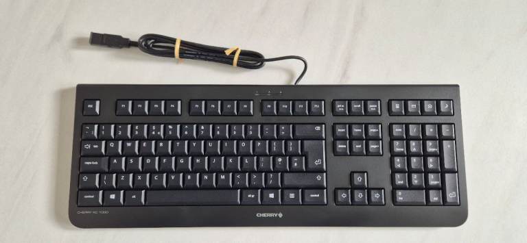 Keyboard for Computer PC CHERRY KC 1000 Corded Black