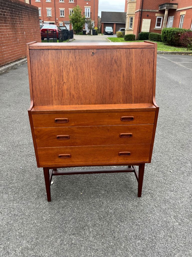 Stander Mobelfabrik Danish teak writing bureau (Nationwide delivery available) 