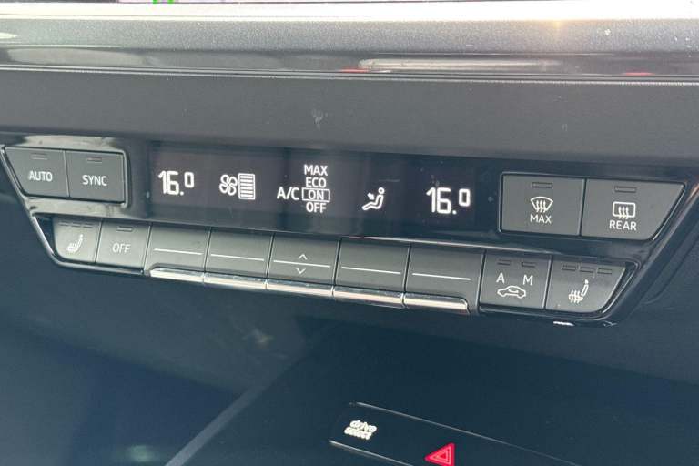 2024 Audi Q4 e-tron 50 Edition 1 Sportback 5dr Electric Auto quattro 82kWh (299 ps) ESTATE Electr...