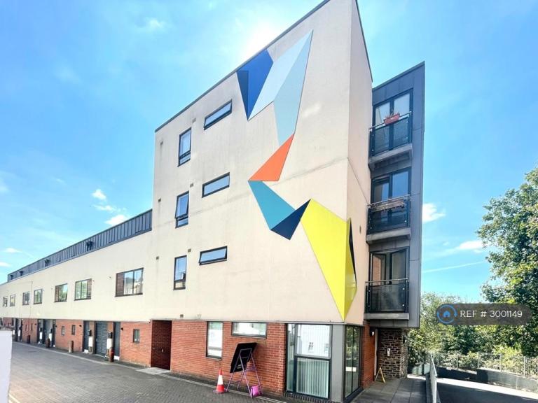 2 bedroom flat in Cooperage Lane, Bristol, BS3 (2 bed) (#3001149)