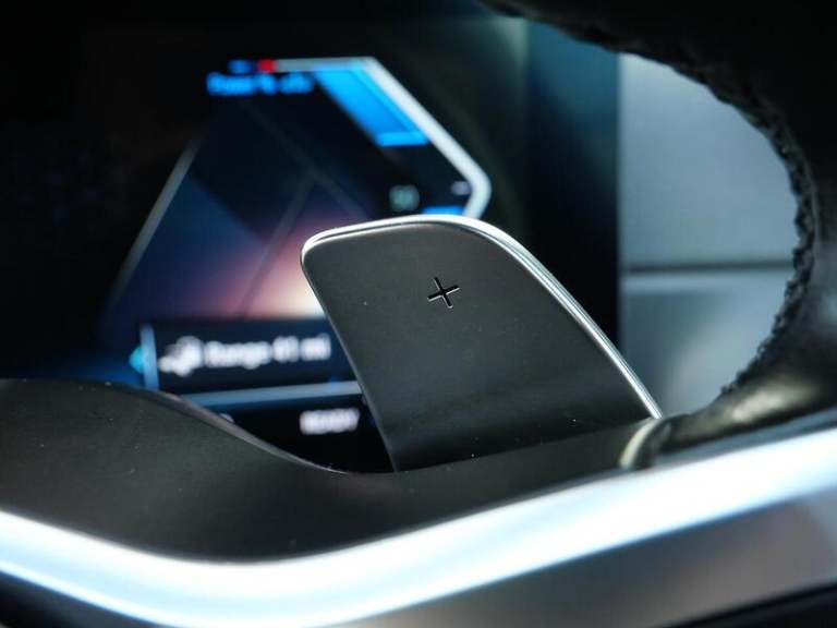 2022 BMW 3 Series 2.0 330e 12kWh M Sport Touring 5dr Petrol Plug-in Hybrid Auto Euro 6 (s/s)  Est...