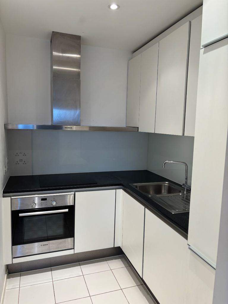 Liaison Cleaning Service - Domestic Cleaners For A Sparkling Home 🧽 Air BnB, Tenancy Cleans & More!