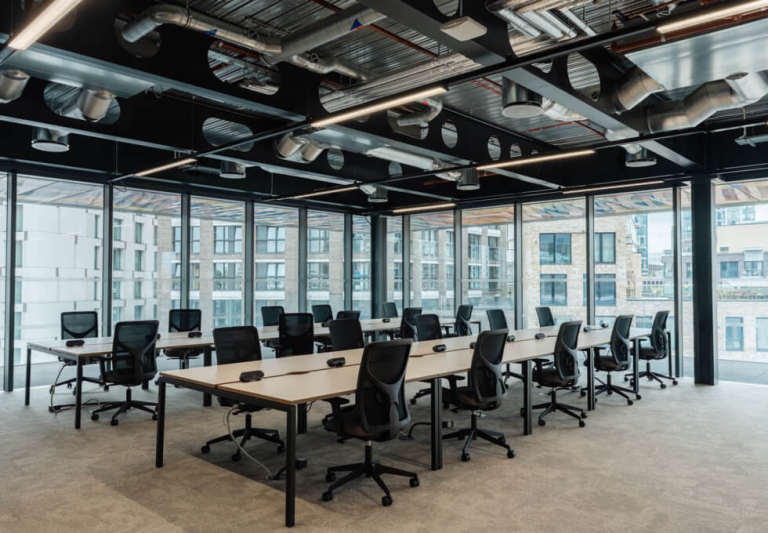 3 to 490 Person Private Office Suites to rent in *Whitechapel*, London E1