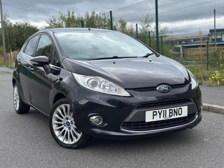 2011 Ford Fiesta 1.4 Titanium 5dr HATCHBACK Petrol Manual