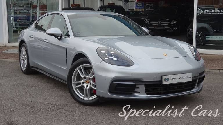 2017 Porsche Panamera 3.0 V6 4 Saloon 5dr Petrol PDK 4WD Euro 6 (s/s) (330 ps) Hatchback Petrol A...
