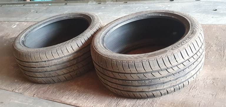 ROAD X - RxMotion  18"  MATCHING TYRES x2   245-40-18  JAGUAR XF / AUDI A6 etc