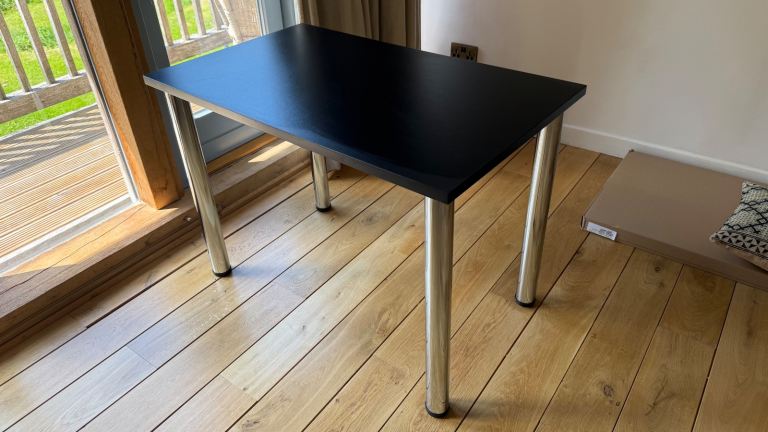 Posturite - Positiv Black Homeworker Office Desk with Screw In Legs