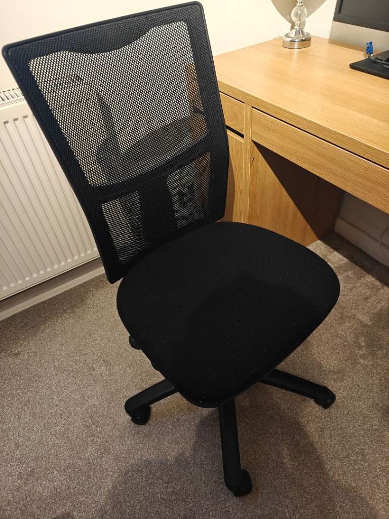 Desk chair - black