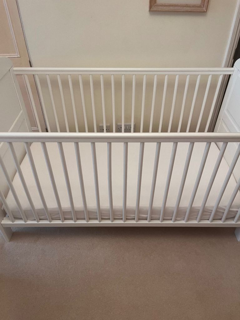 East Coast Angelina cot bed inc. M&P mattress