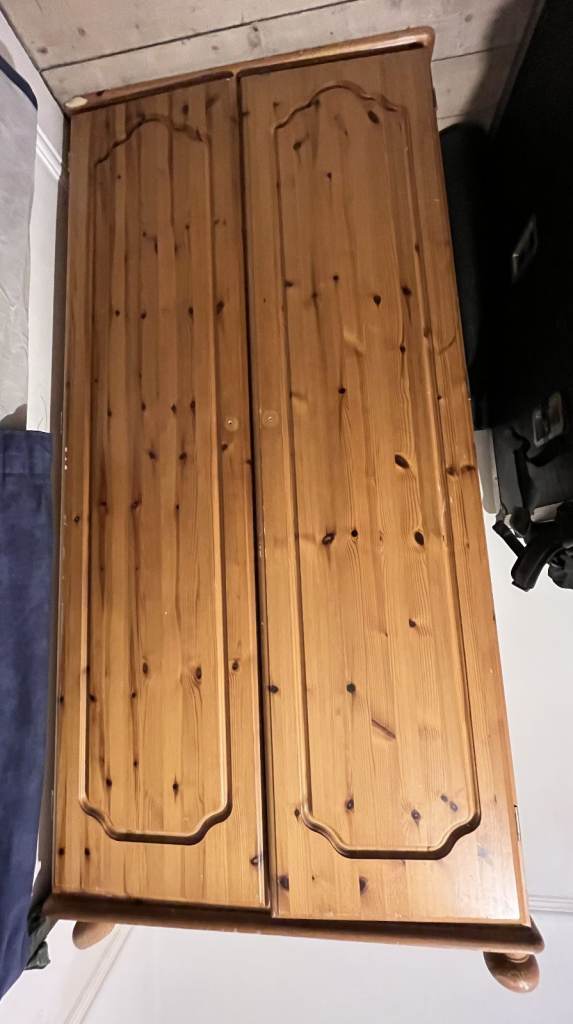 Wooden wardrobe - read full description & terms