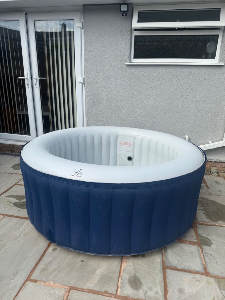 MSpa Lite Hot Tub Lining with pipe to blow up & new filter - no lid/pump (hardly used)