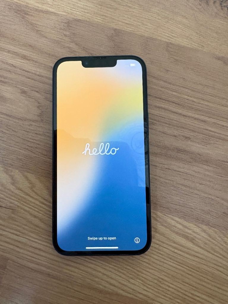 iPhone 14 128gb midnight colour 