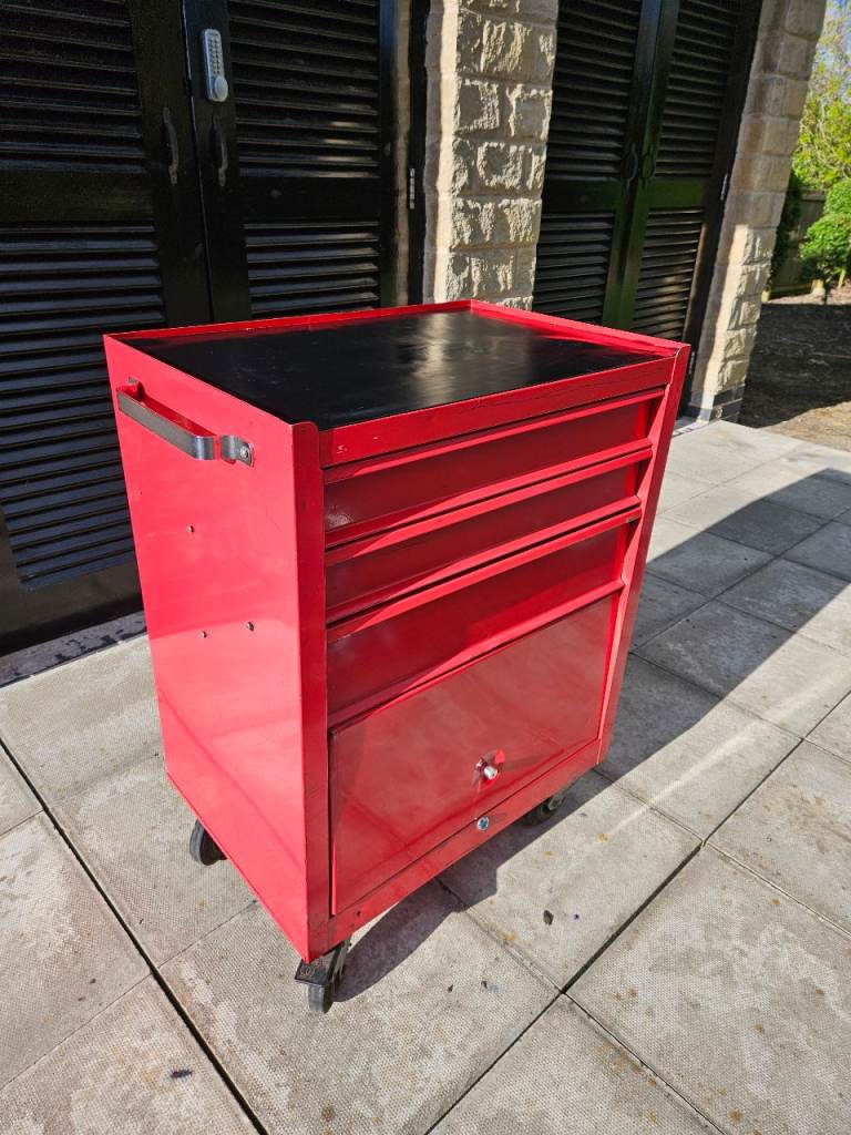 Tool box/bottom box