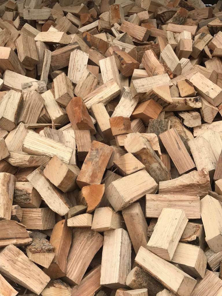 HARDWOOD LOGS SPECIAL LIMITED OFFER Fire Wood Fully Seasoned Dried Ready to Burn Firewood for Sale
