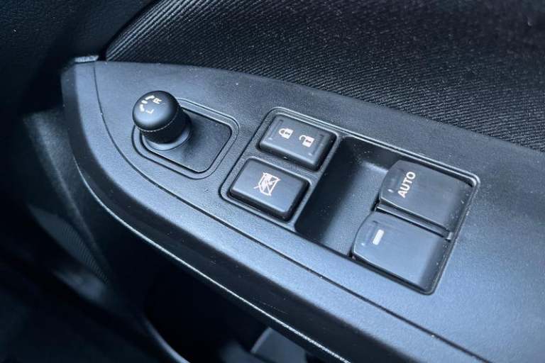 2023 Suzuki Vitara 1.4 Boosterjet 48V Hybrid Go 5dr ** Bluetooth / USB / AUX Connection ** Man Es...