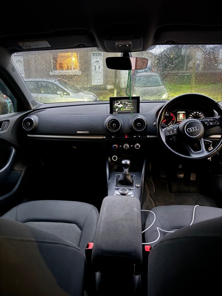 Audi, A3, Hatchback, 2018, Manual, 1598 (cc), 5 doors