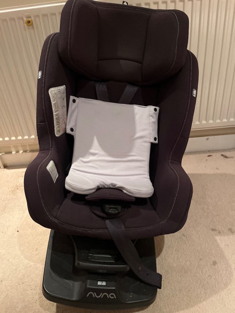 Nuna 360 car seat from newborn X2
