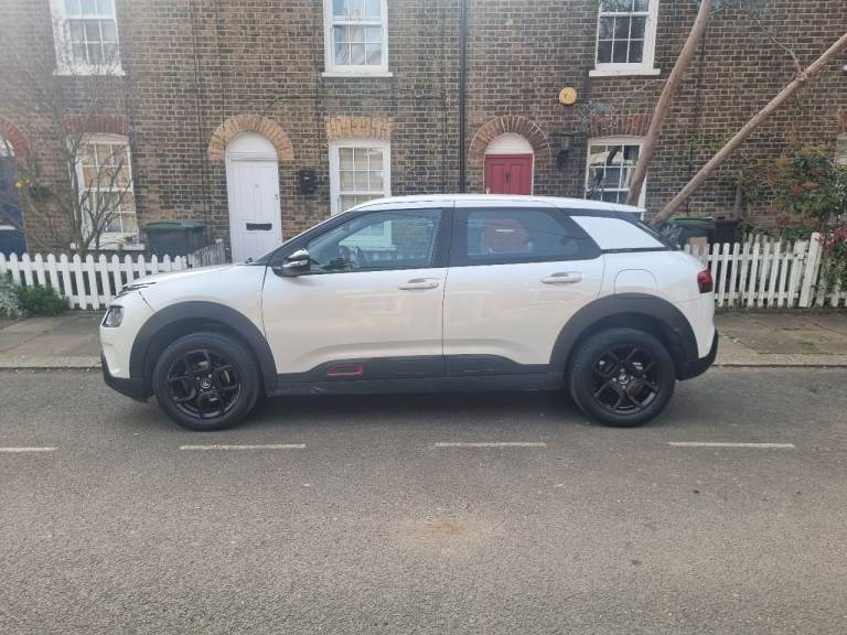 2018 Citroen C4 CACTUS Feel Edition Puretech 1199 cc 5 doors Euro 6 Manual 56k miles