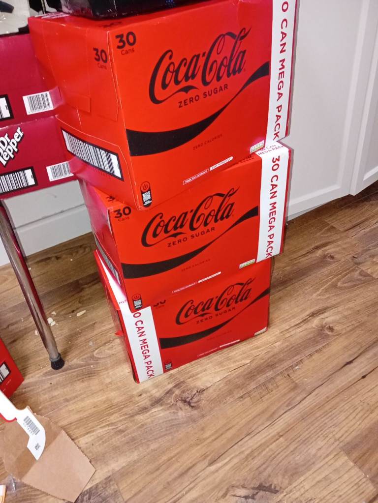 Coca-Cola Zero Sugar 90 Cans - Brand New