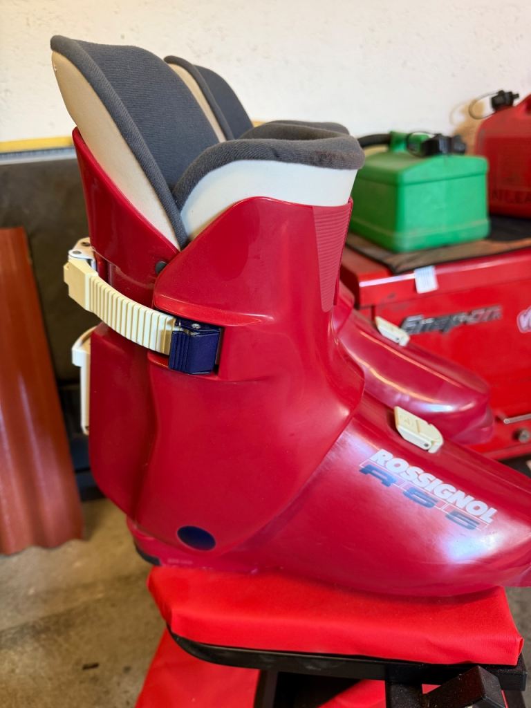 Rossignol R55 ski boots 