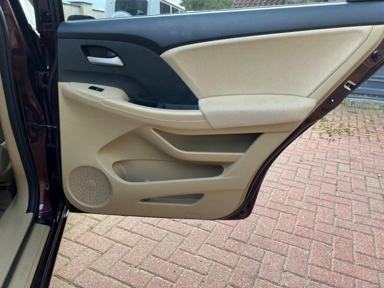 HONDA ODYSSEY 2.4 M V-TEC ESTATE * 7 SEATS * ONLY 36000 MILES * TOP GRADE 4B *