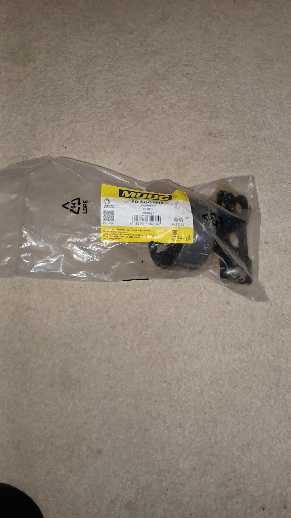 Ford compatible trailing arm bush reference 1566837 as new