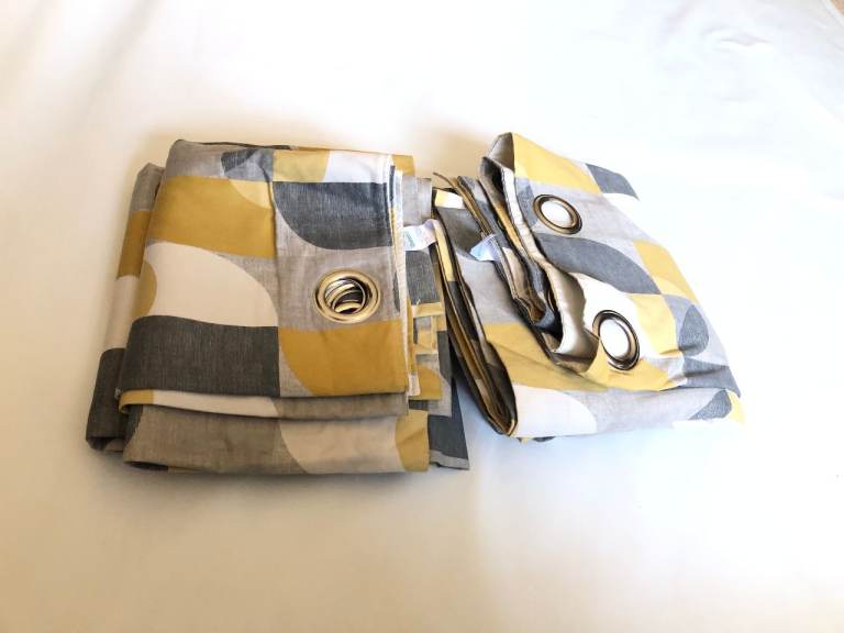 Pair of Eyelet Curtains - Grey, Yellow, White Pattern lined 228x228cm