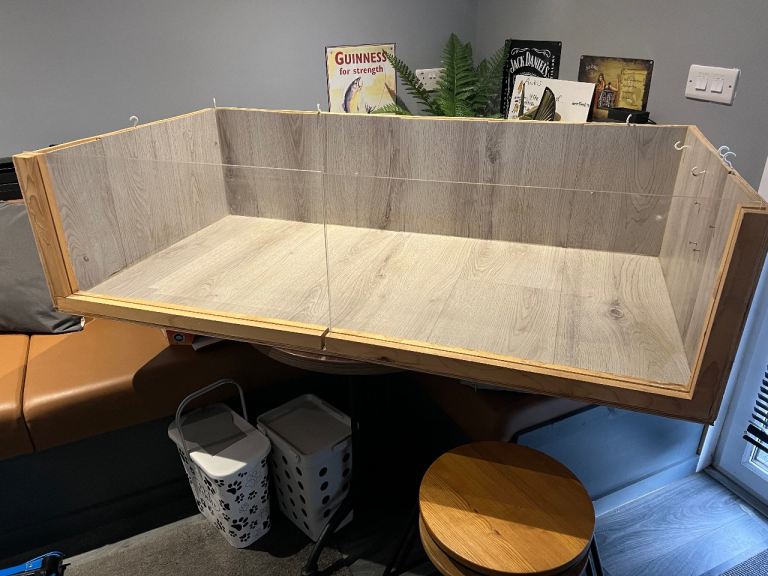 Guinea pig / rabbit cage & accessories