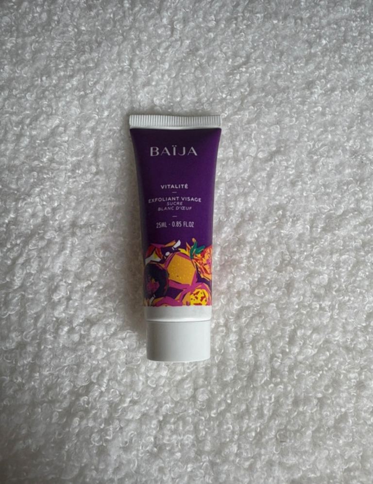 Baija face scrub
